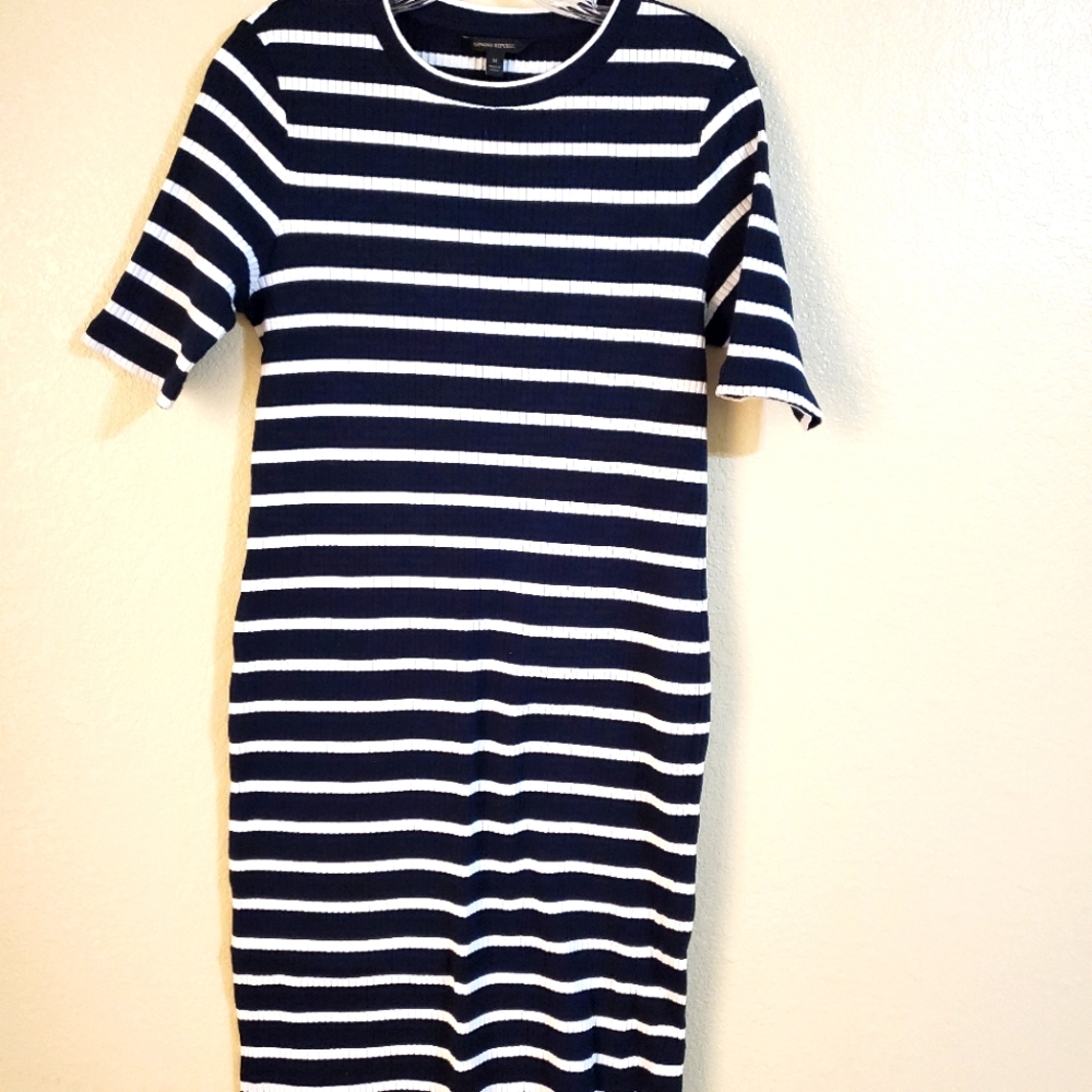Banana Republic short sleeve dress